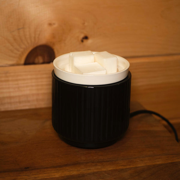 Black & White Ceramic Wax Melter