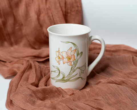 Thrifted Collection: Day Lily Mug